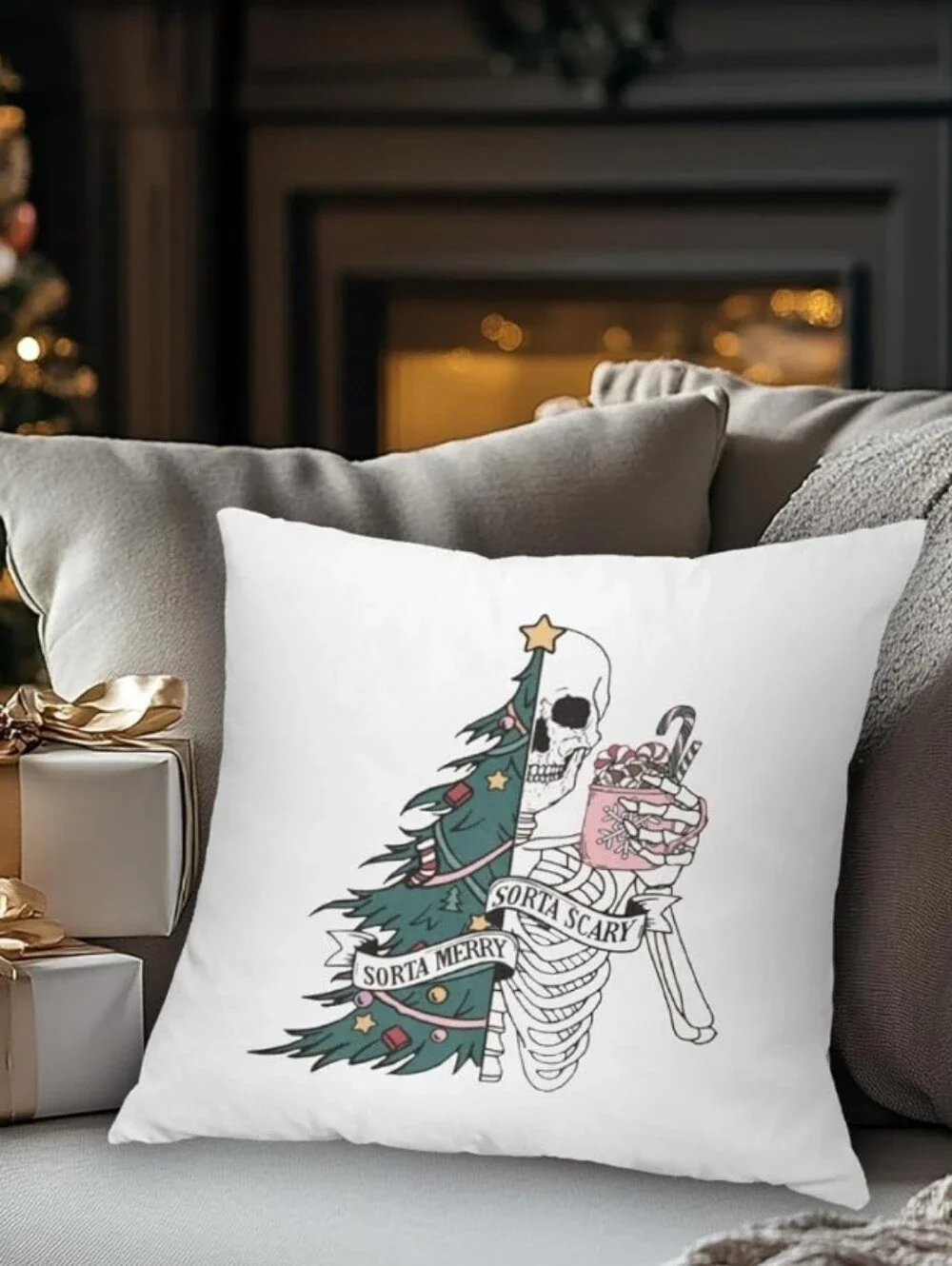 Funny Gothic‎ 'Sorta Merry Sorta Scary' Holiday Pillow Cover (1) White/Green